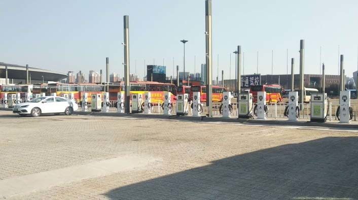 Carro GB/T estação rápida CCS 60KW do carregador de ao nível 3 EV com exposição da propaganda