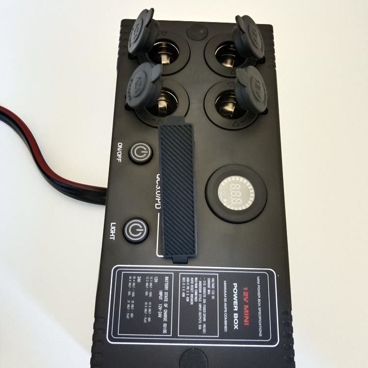 Portátil USB QC3.0 PD Switch Control DC DC Carregador Mini Power Box com caixa de controle