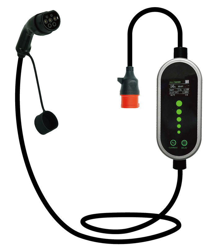 Carregadores de veículos elétricos portáteis 7KW Tpe Jacket IEC 62196 Tipo2 2.4 Quot LCD CE TUV ROHS